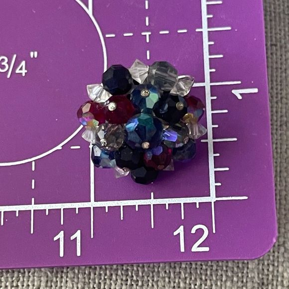 Signed Laguna AB Crystal Beaded Clip On Earrings Silver Tone Vintage Estate - Picture 6 of 6